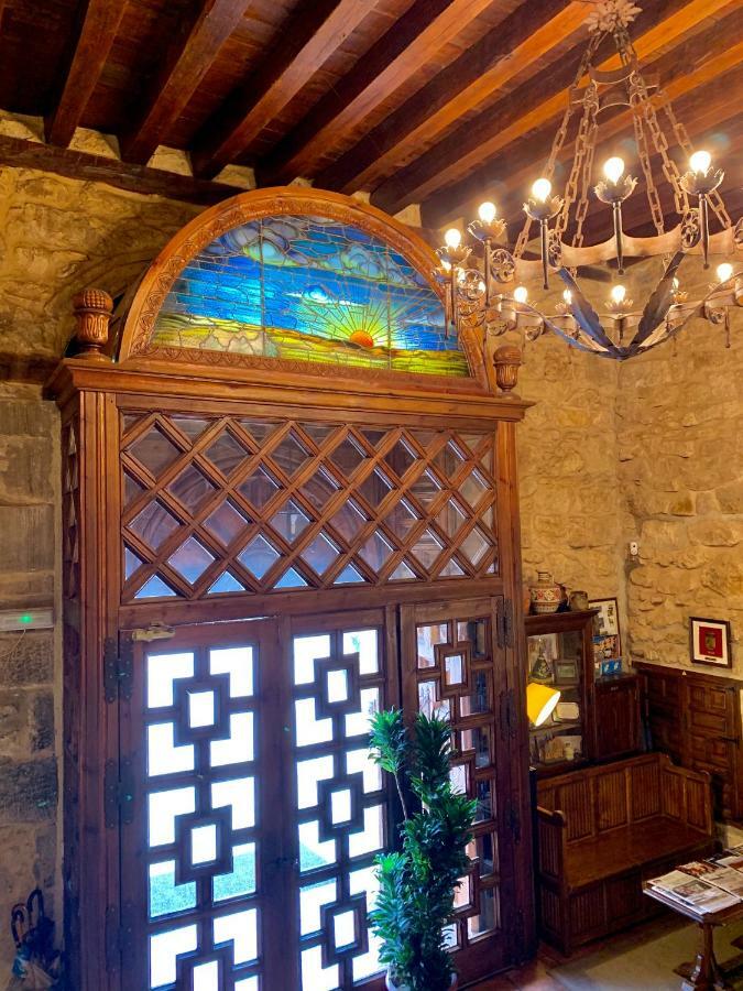 Hotel Tres Coronas De Silos Santo Domingo De Silos Kültér fotó